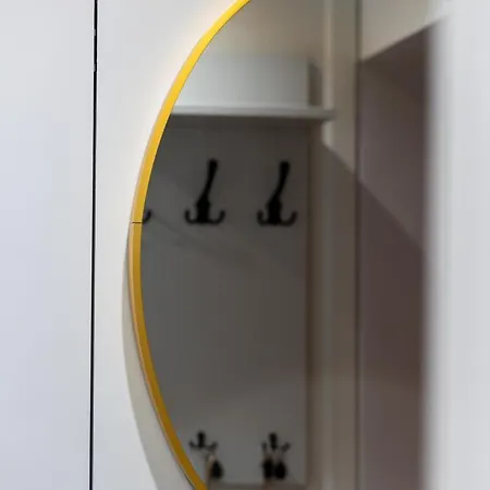 Saska Kepa - Vistula Nearby - By Rentujemy Warszawa