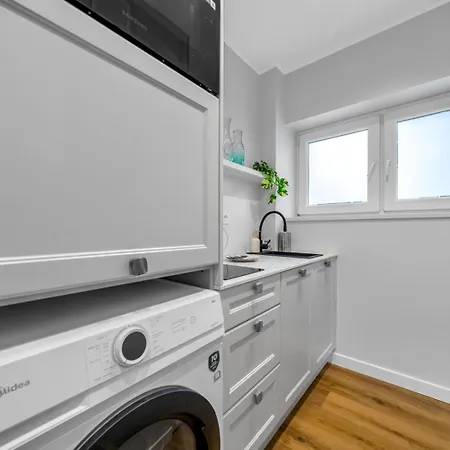 Saska Kepa - Vistula Nearby - By Rentujemy Lejlighed