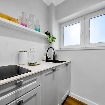 Saska Kepa - Vistula Nearby - By Rentujemy Lejlighed