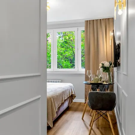 Saska Kepa - Vistula Nearby - By Rentujemy