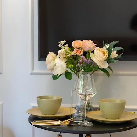 Saska Kepa - Vistula Nearby - By Rentujemy Lejlighed Warszawa