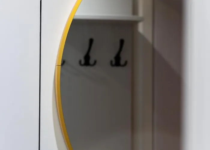 Saska Kepa - Vistula Nearby - By Rentujemy Varsó