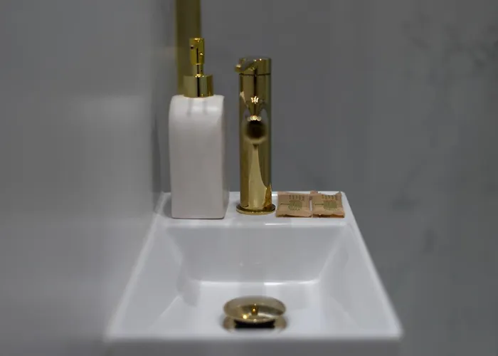 Saska Kepa - Vistula Nearby - By Rentujemy Apartament Warszawa