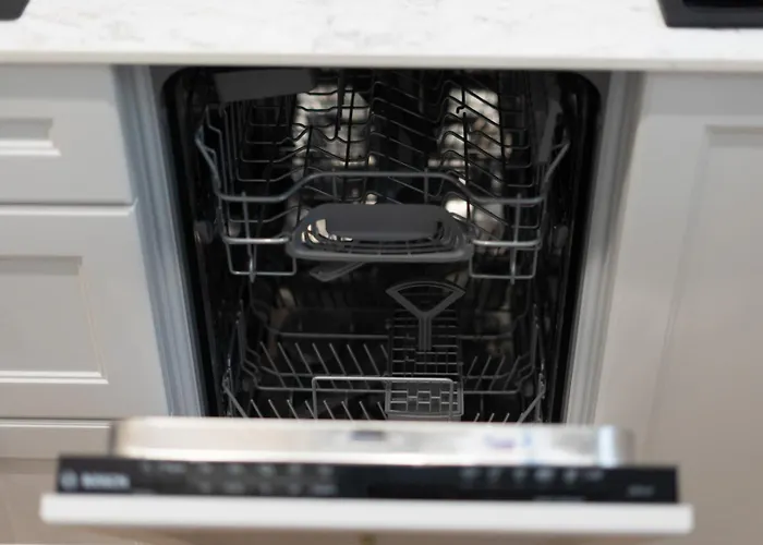 Saska Kepa - Vistula Nearby - By Rentujemy Apartman Varsó