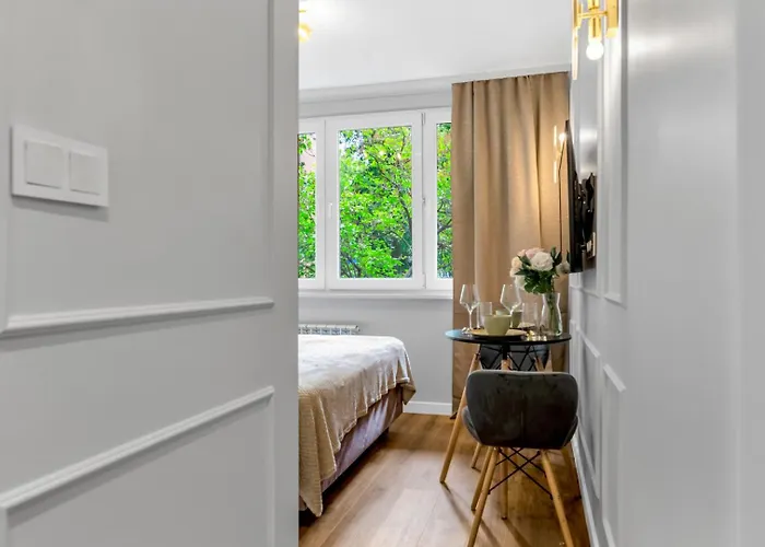 Saska Kepa - Vistula Nearby - By Rentujemy