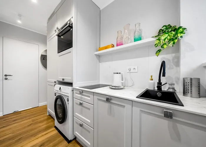 Apartament Saska Kepa - Vistula Nearby - By Rentujemy