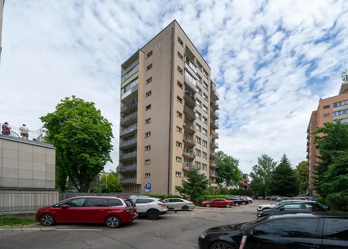 Saska Kepa - Vistula Nearby - By Rentujemy Varsó