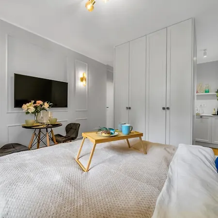 Saska Kepa - Vistula Nearby - By Rentujemy Apartment Warsaw