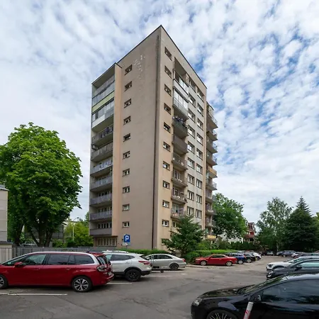 Saska Kepa - Vistula Nearby - By Rentujemy Warsaw